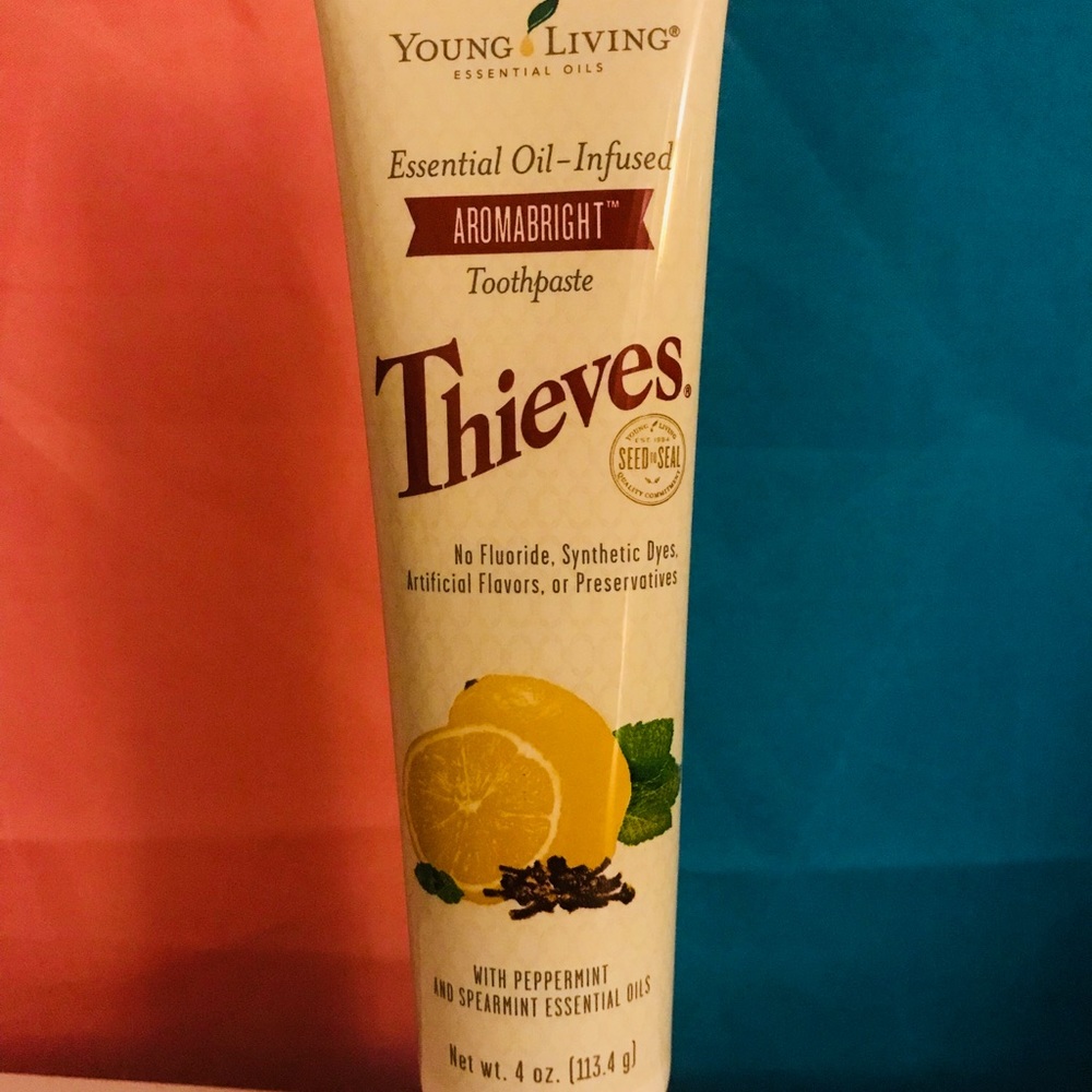 All natural toothpaste